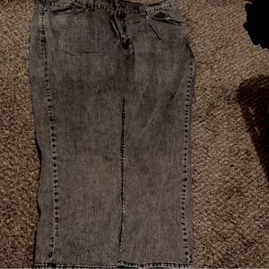 baggy vintage 541 levis

lightly used